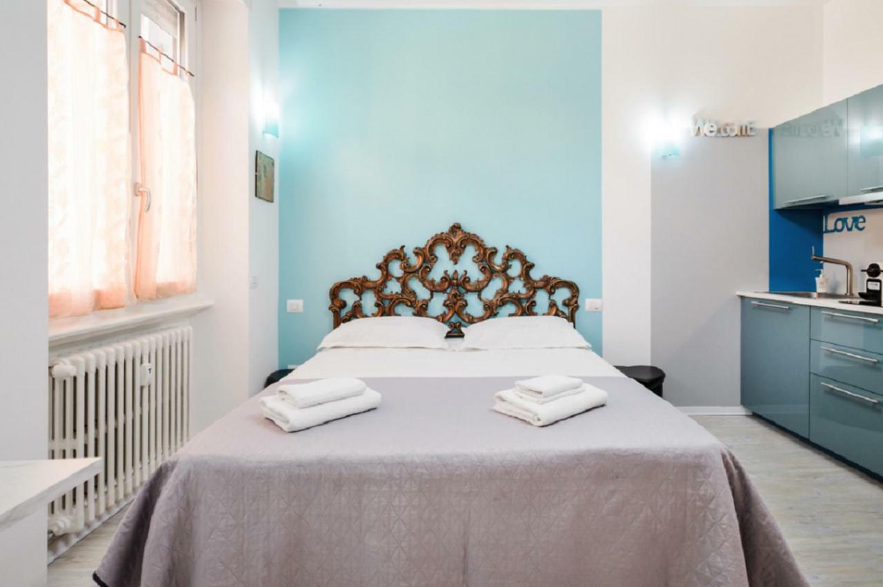 ℒovely & ℰlegant Studio Next To Duomo/Missori Milan Bagian luar foto